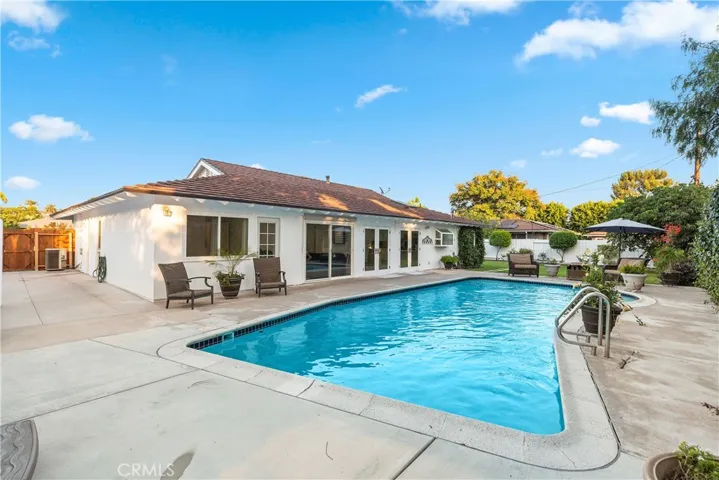 1072 Charwood Lane, North Tustin, California 92705