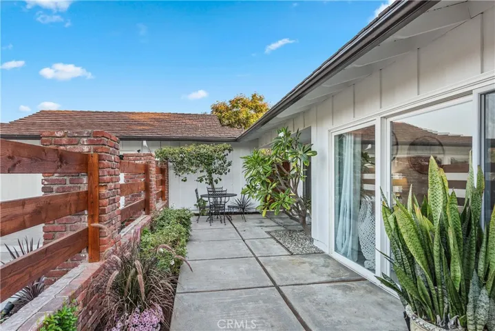 1072 Charwood Lane, North Tustin, California 92705