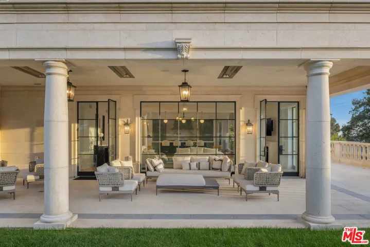 4533 Cockerham Drive, Los Angeles, California 90027