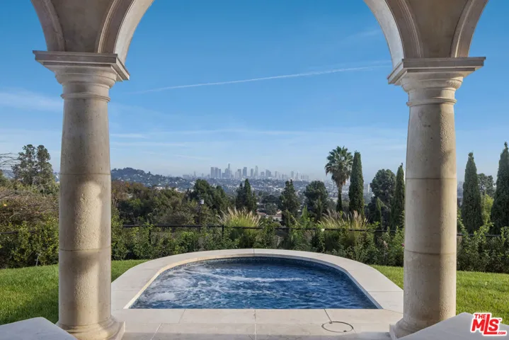 4533 Cockerham Drive, Los Angeles, California 90027