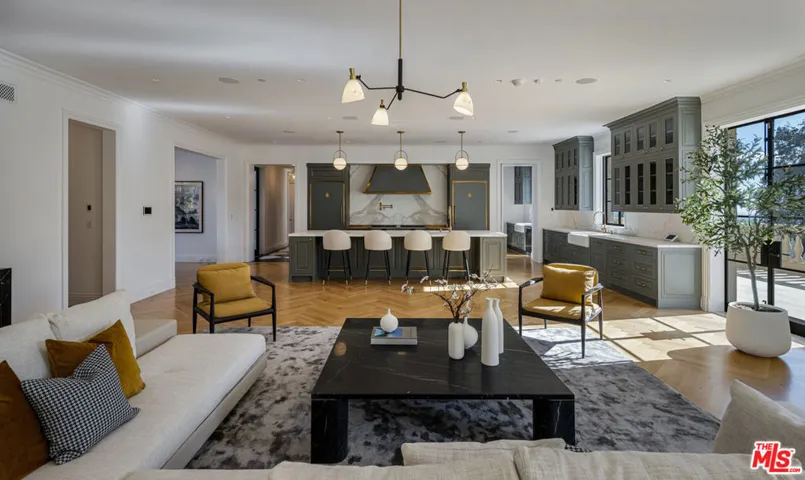 4533 Cockerham Drive, Los Angeles, California 90027