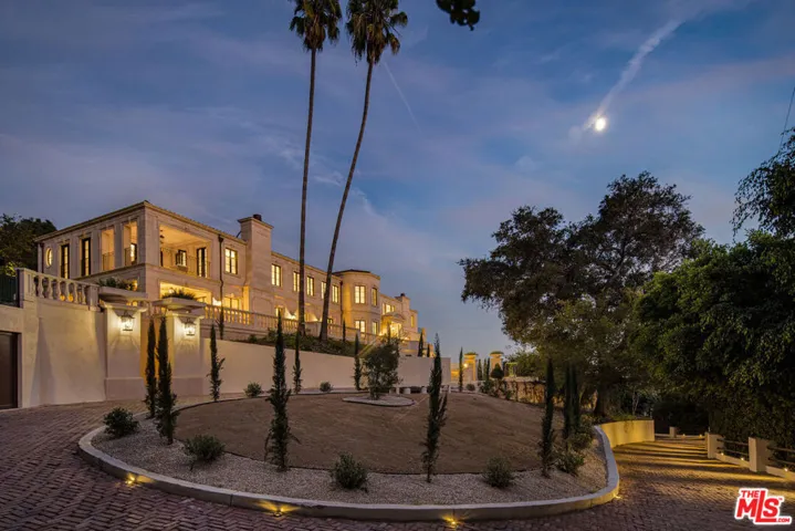 4533 Cockerham Drive, Los Angeles, California 90027