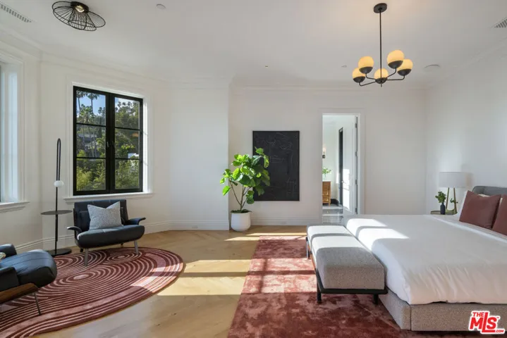 4533 Cockerham Drive, Los Angeles, California 90027