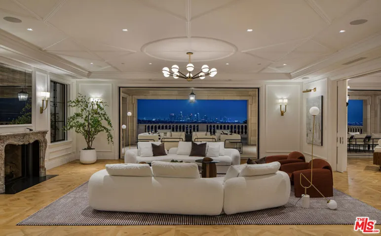 4533 Cockerham Drive, Los Angeles, California 90027