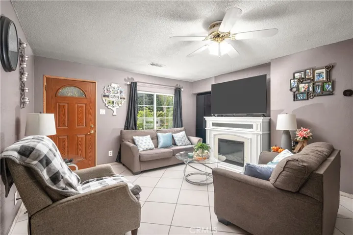 1949 W 18th Street, San Bernardino, California 92411