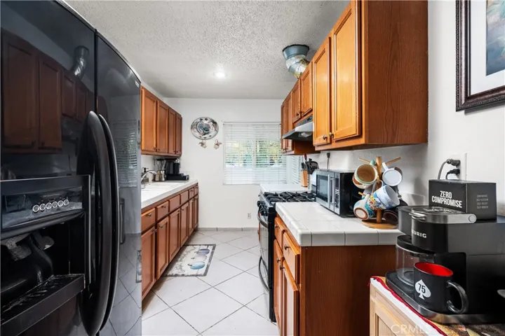 1949 W 18th Street, San Bernardino, California 92411