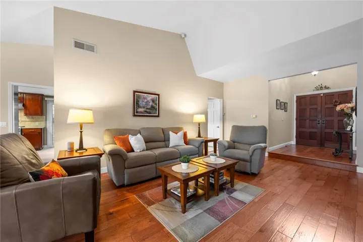 17701 Rainglen Lane, Huntington Beach, California 92649