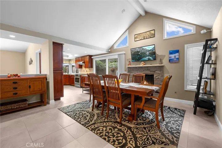 17701 Rainglen Lane, Huntington Beach, California 92649