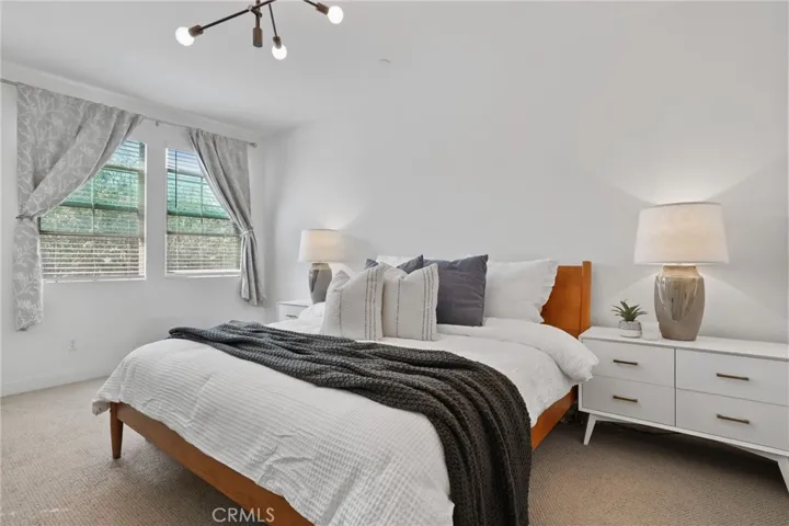 82 Savannah, Lake Forest, California 92630