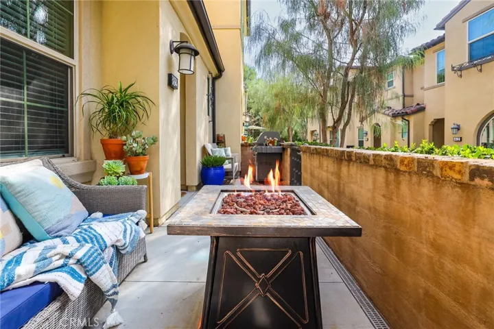 82 Savannah, Lake Forest, California 92630