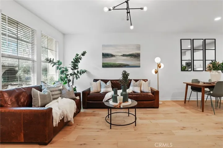 82 Savannah, Lake Forest, California 92630