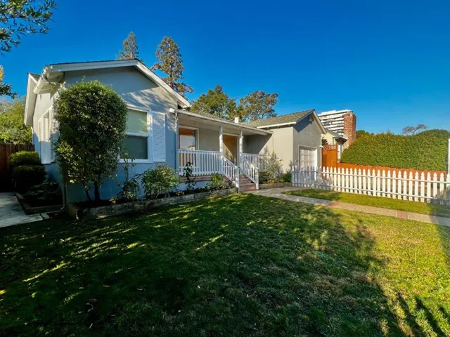 536 E Capistrano Way, San Mateo, California 94402