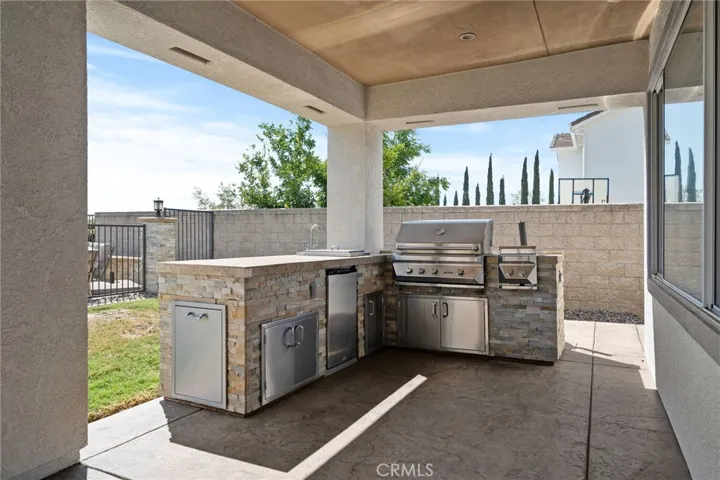 Built-in BBQ for convenient outdoor entertaining