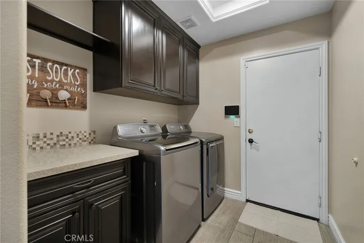 Laundry room with ample storage