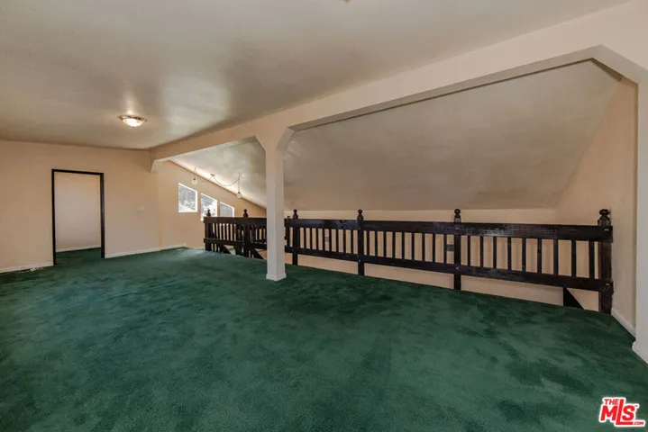5242 Veronica Street, Los Angeles, California 90008