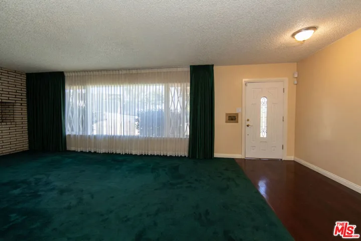 5242 Veronica Street, Los Angeles, California 90008