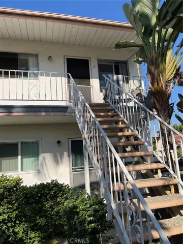 25 Bennett Avenue, Long Beach, California 90803