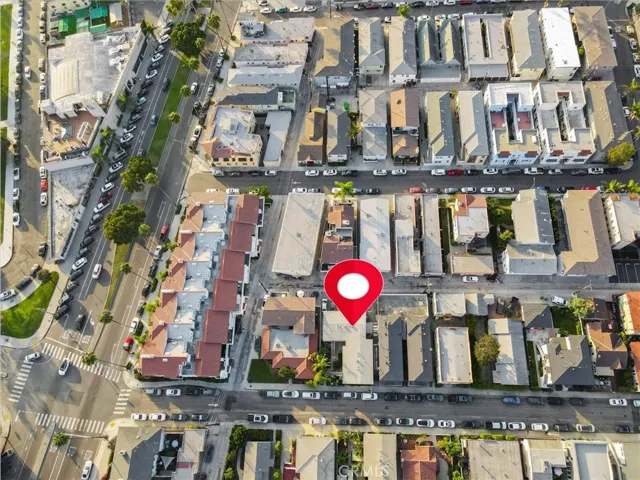 25 Bennett Avenue, Long Beach, California 90803
