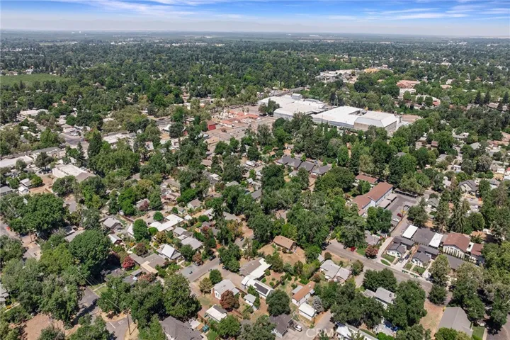 1737 Laburnum Avenue, Chico, California 95926