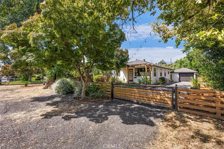 1737 Laburnum Avenue, Chico, California 95926