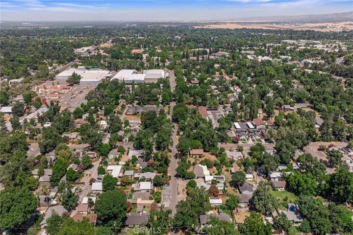 1737 Laburnum Avenue, Chico, California 95926