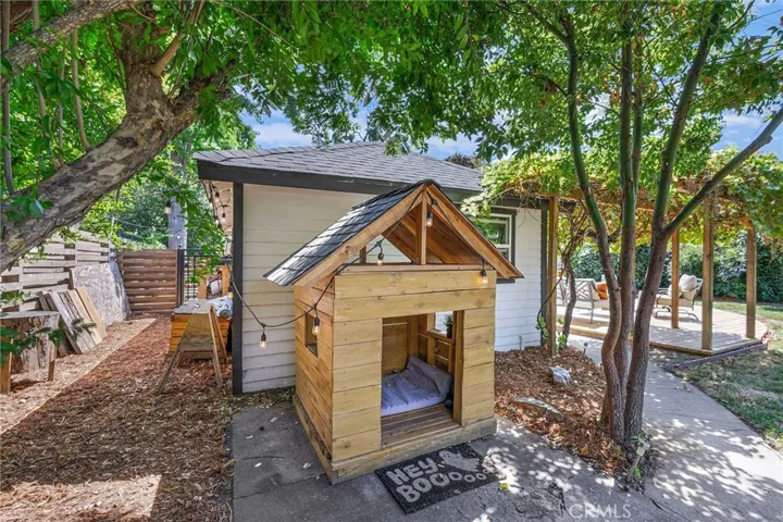 1737 Laburnum Avenue, Chico, California 95926