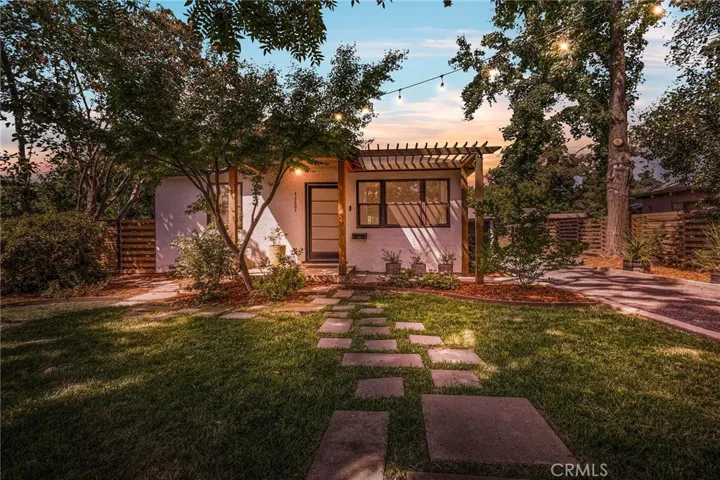 1737 Laburnum Avenue, Chico, California 95926