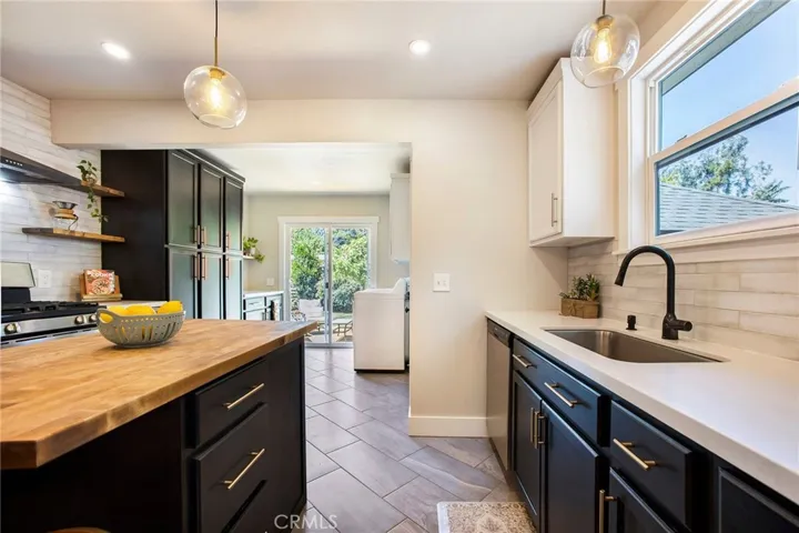 1737 Laburnum Avenue, Chico, California 95926