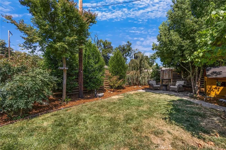 1737 Laburnum Avenue, Chico, California 95926