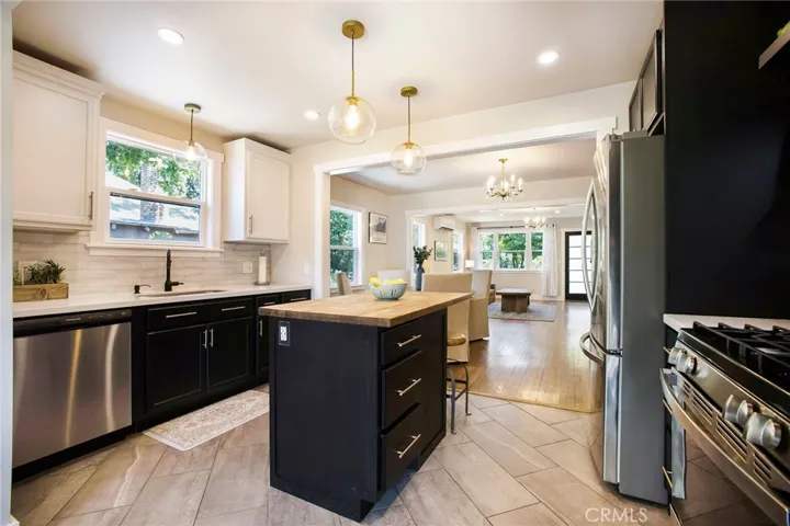 1737 Laburnum Avenue, Chico, California 95926