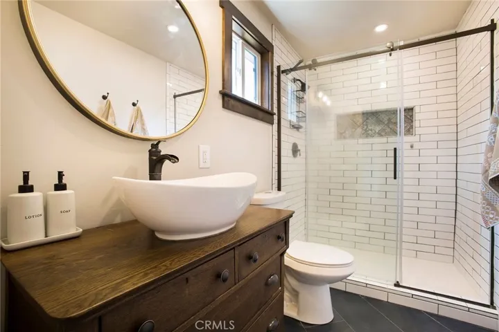 1737 Laburnum Avenue, Chico, California 95926
