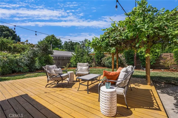 1737 Laburnum Avenue, Chico, California 95926
