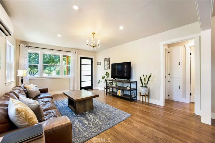 1737 Laburnum Avenue, Chico, California 95926