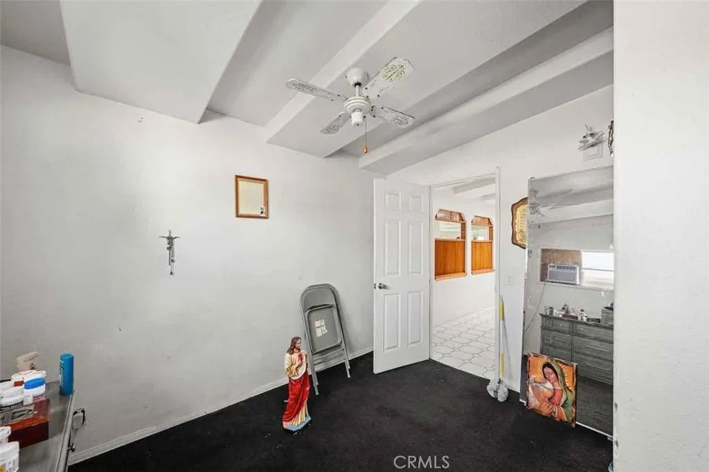 9279 Indiana Avenue, Riverside, California 92503 home-pic-39