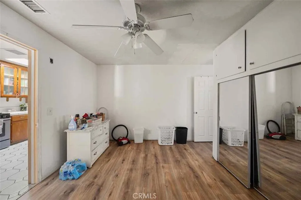 9279 Indiana Avenue, Riverside, California 92503 home-pic-46