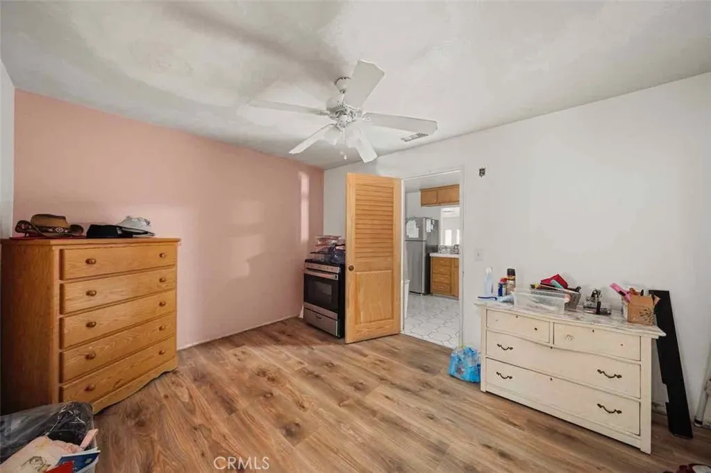 9279 Indiana Avenue, Riverside, California 92503 home-pic-47