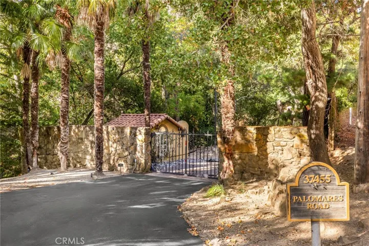 37455 Palomares Road, Castro Valley, California 94552