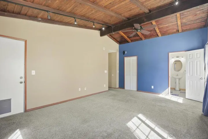 5127 Triana St, San Diego, California 92117