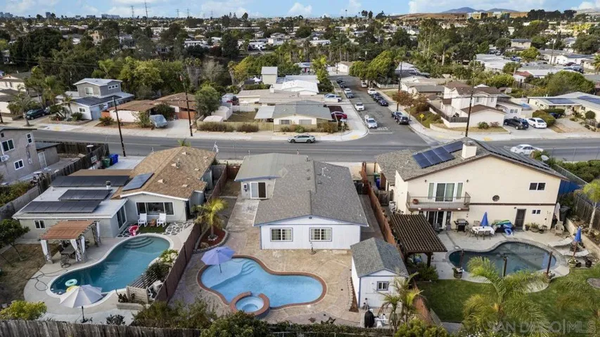 5127 Triana St, San Diego, California 92117