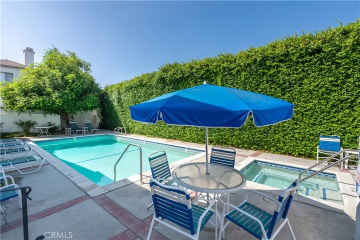 16857 San Fernando Mission Boulevard 55, Granada Hills, California 91344