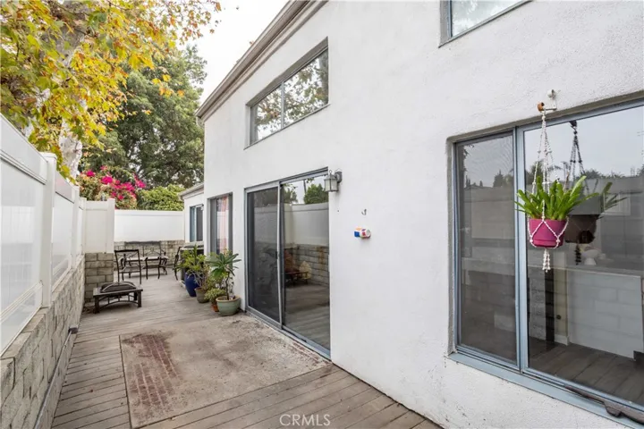 16857 San Fernando Mission Boulevard 55, Granada Hills, California 91344