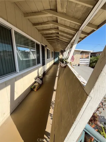 320 7th Street, Seal Beach, California 90740