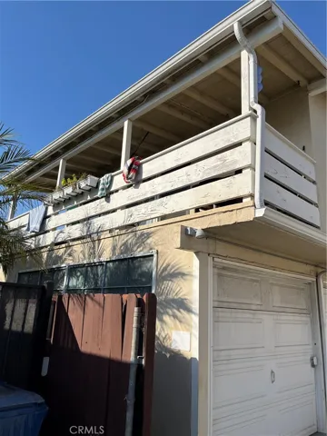 320 7th Street, Seal Beach, California 90740