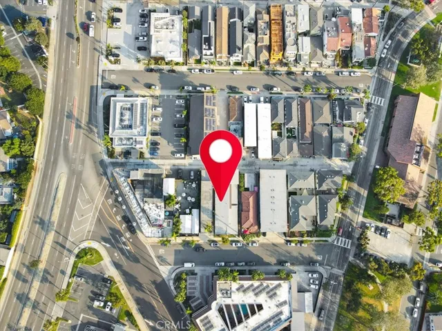 320 7th Street, Seal Beach, California 90740