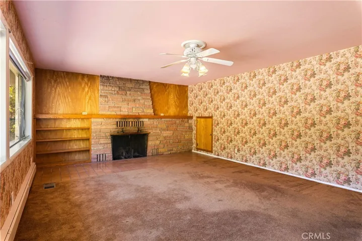 502 Venezia Way, Cloverdale, California 95425