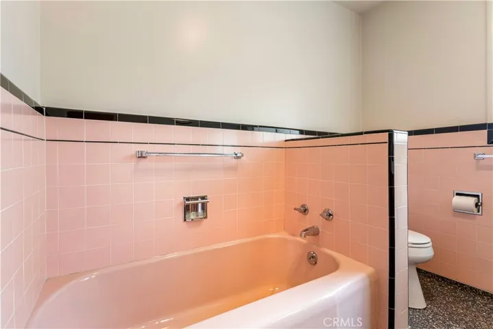 502 Venezia Way, Cloverdale, California 95425