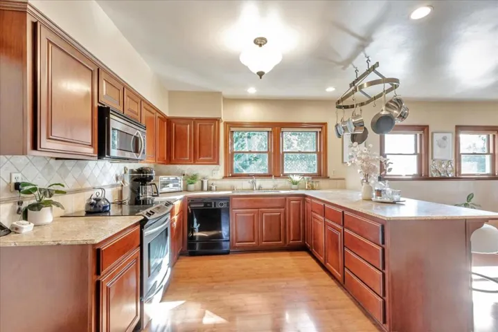 701 Cypress Avenue, San Jose, California 95117