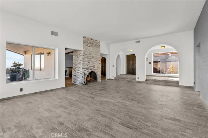 645 Lakeview Drive, Palmdale, California 93551