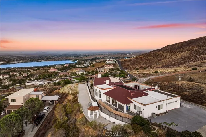 645 Lakeview Drive, Palmdale, California 93551