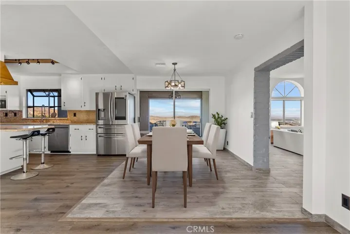 645 Lakeview Drive, Palmdale, California 93551